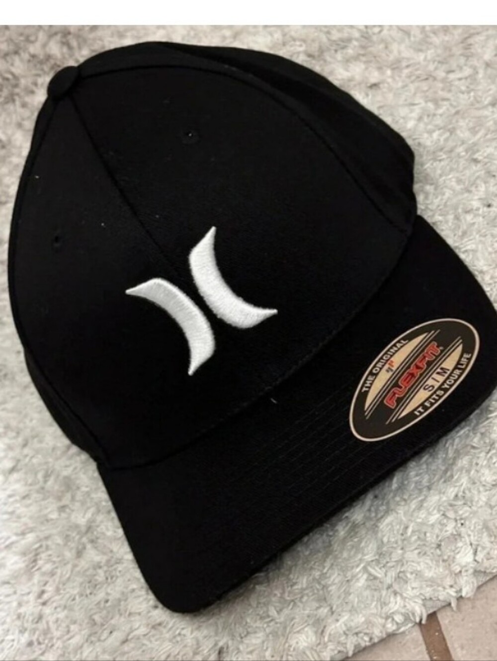 Hurley Black Cap with White Embroidered Logo